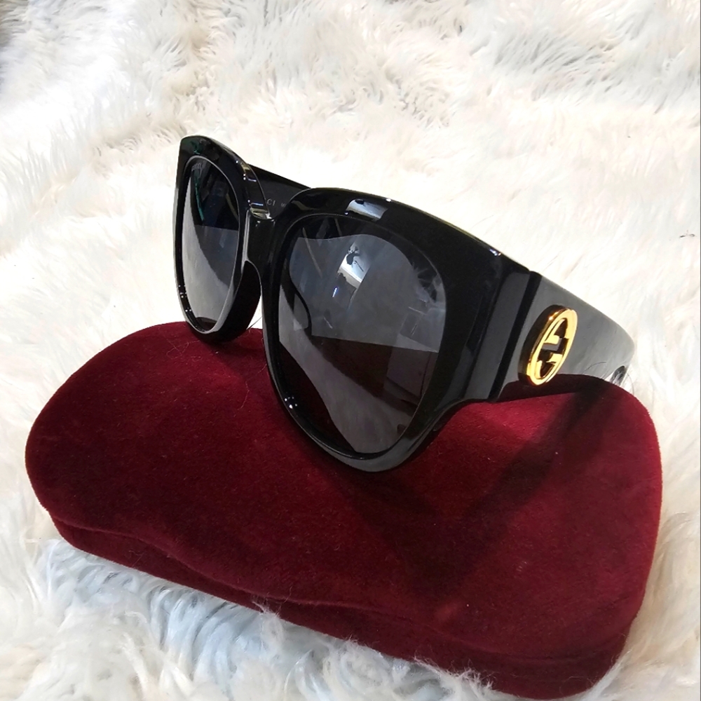 Gucci Women's Oversized Sunglasses